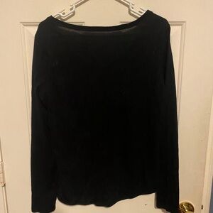 Women’s Black Long-Sleeve